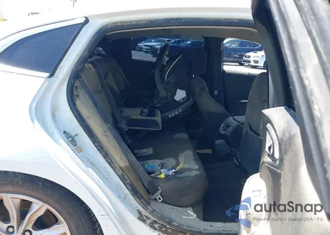 2019 Chevrolet Malibu Lt z USA, uszkodzony, nr VIN 1G1ZD5ST1KF163619